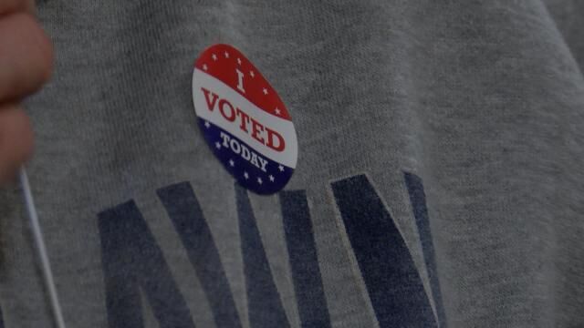 VOTE-STICKER